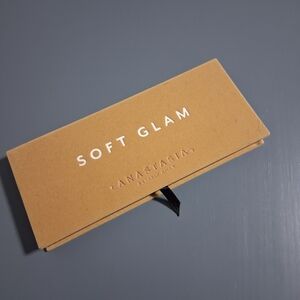 Anastasia Beverly Hills Soft Glam Palette